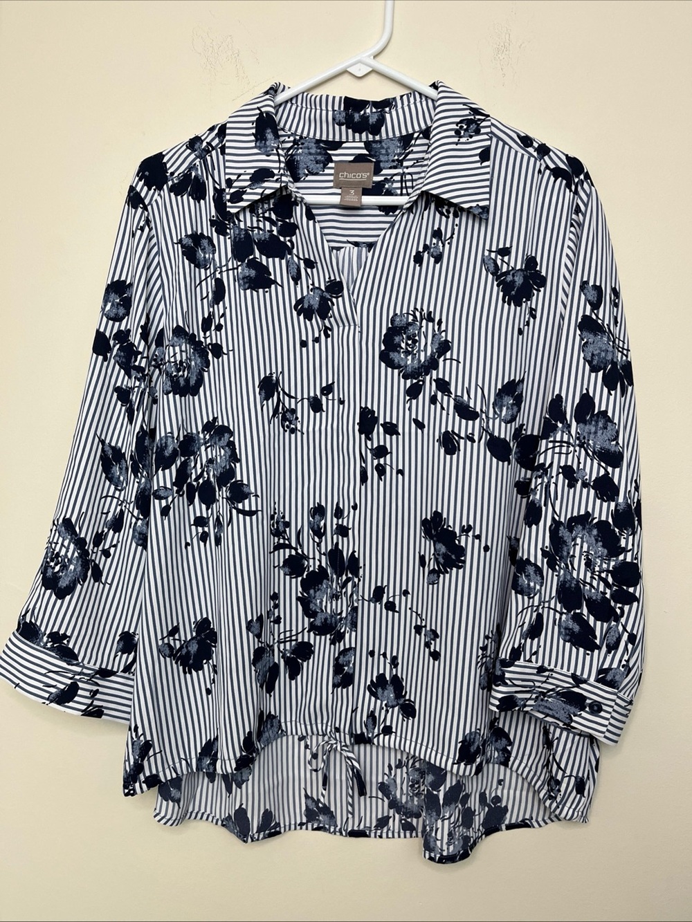 Chicos Floral Striped Blouse Blue White Size XL (3) High Low Nautical 3/4 Sleeve